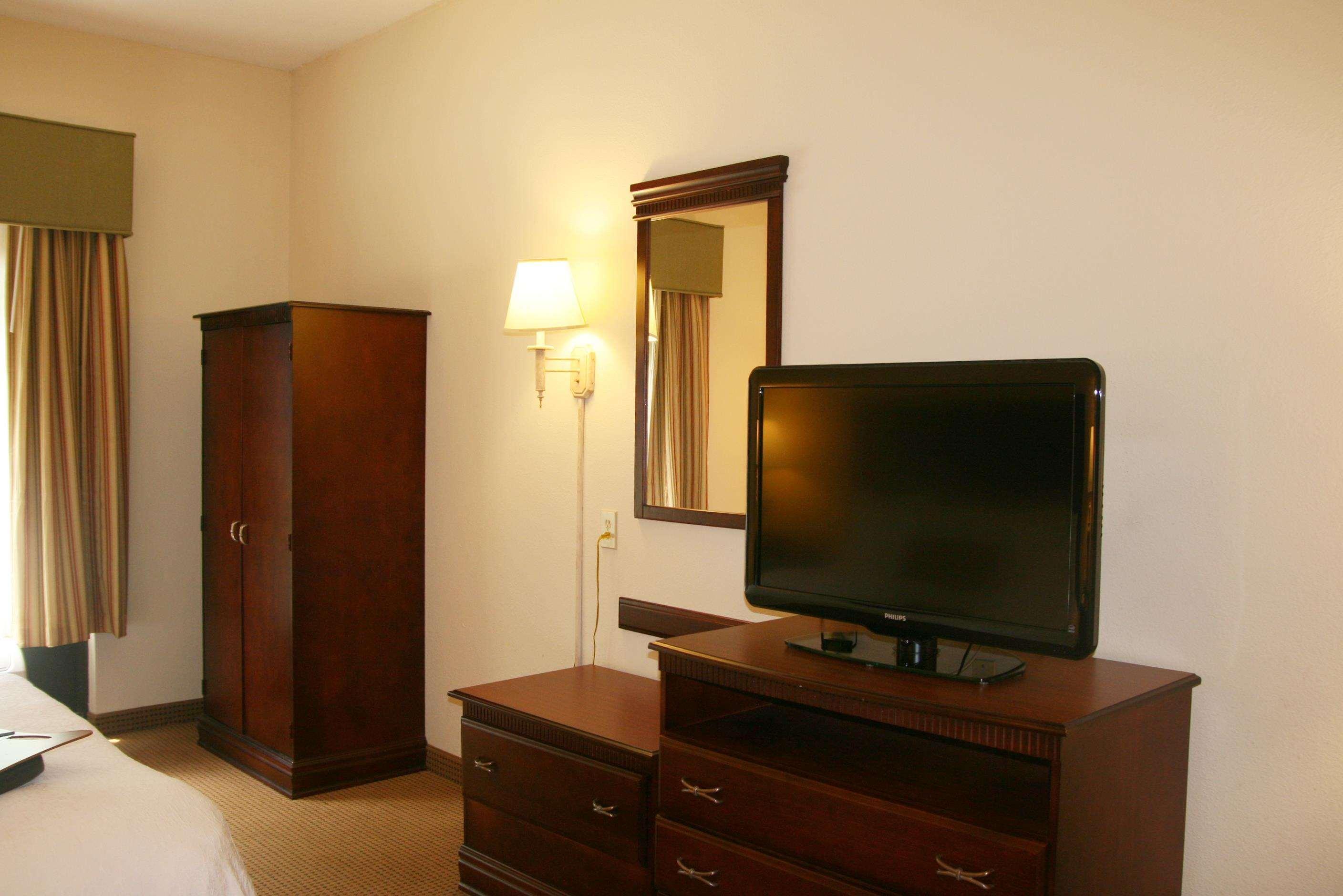 Hampton Inn & Suites Alpharetta Roswell Номер фото